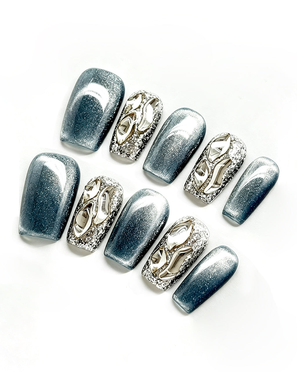 Molten Silver Chrome Cat-Eye Nails | Handmade