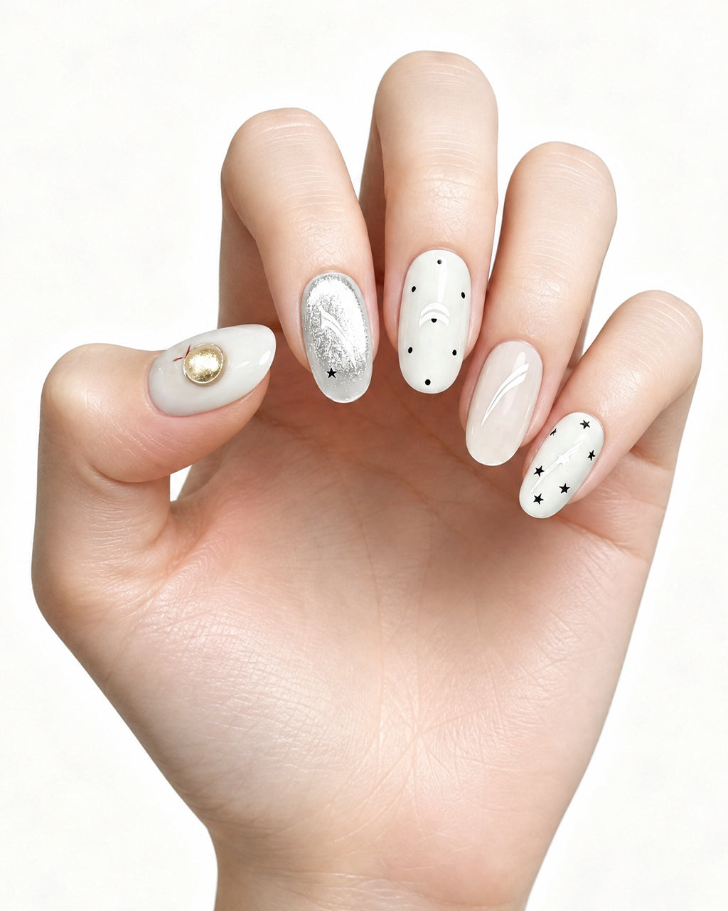Peachy Diary | Handcrafted Milky Polka Dot & 3D Peach Press-On Nails