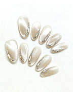 Silver Cat-Eye Crystal Chrome Nails | Handcrafted