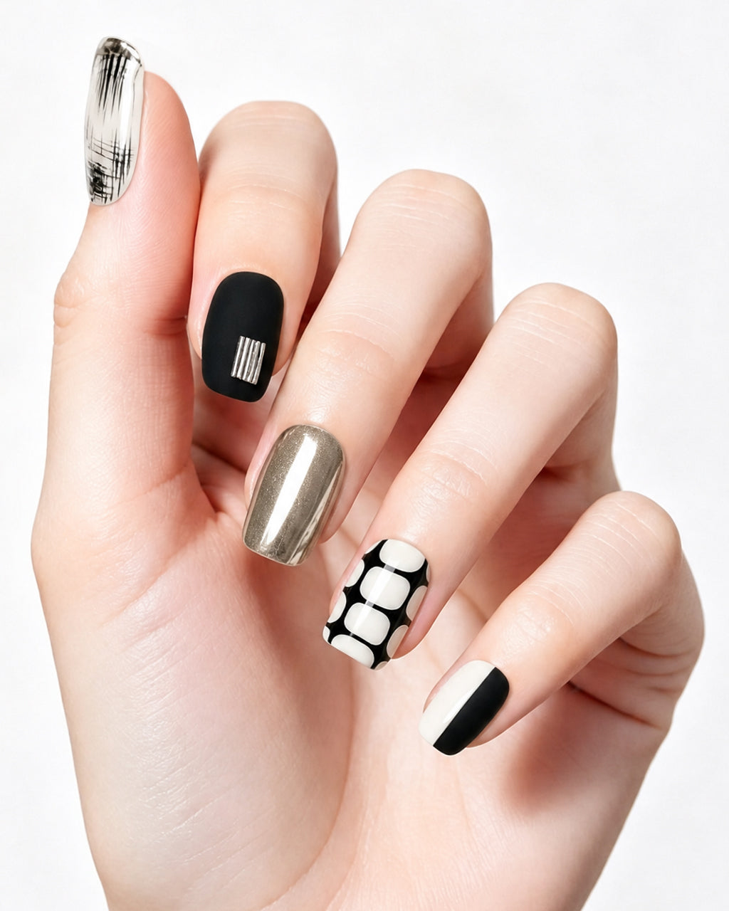 Black and White Tweed Press On Nails - Vintage Plaid & Gold Short Square Nails