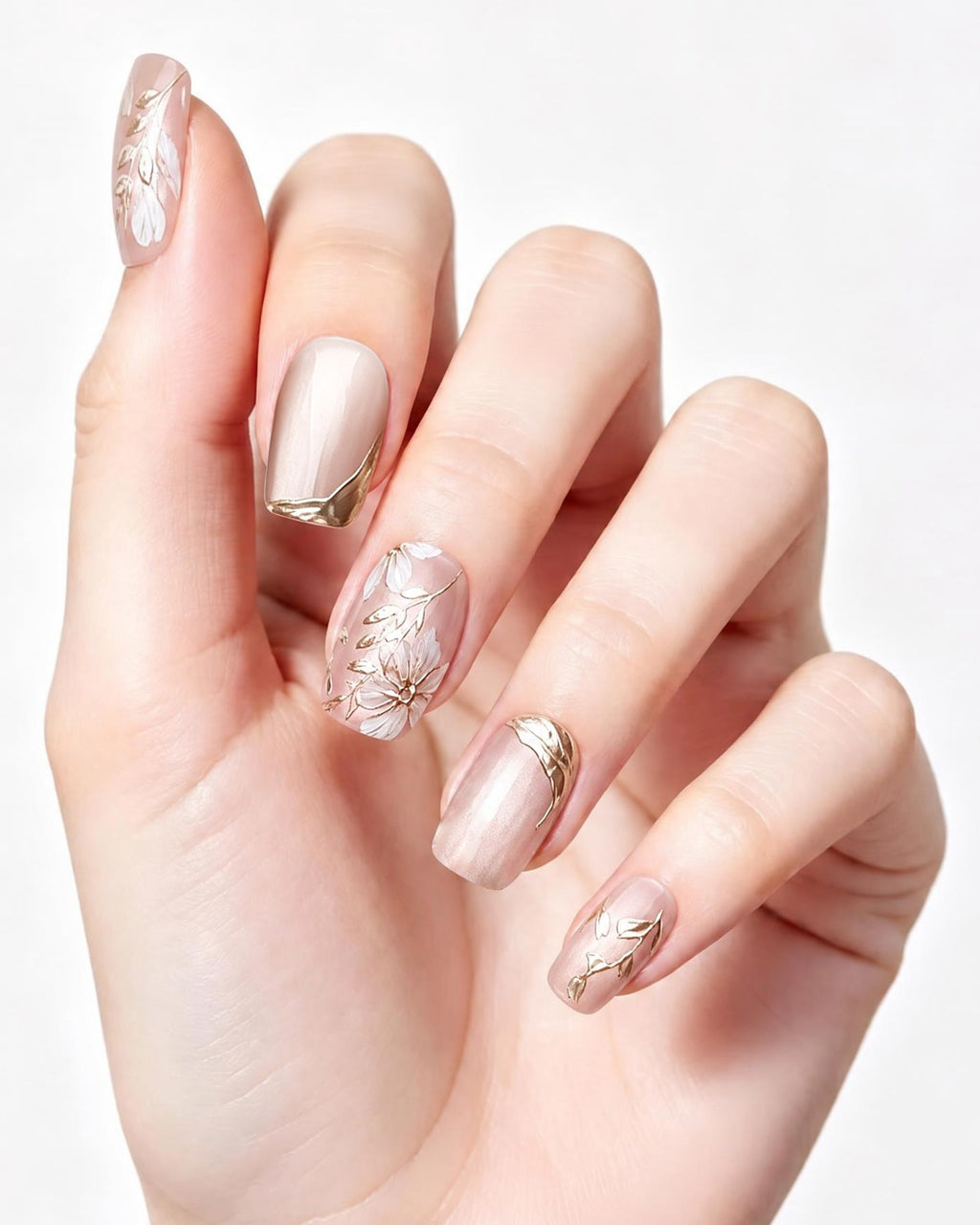 Ice Flower | Handcrafted Magnolia & Metallic Gold French Press-On Nails